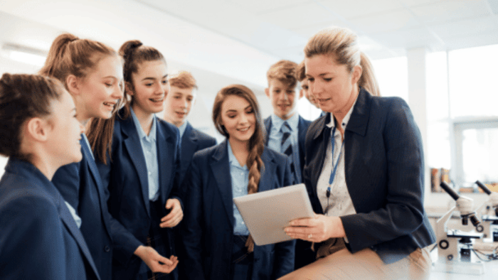 supply teacher