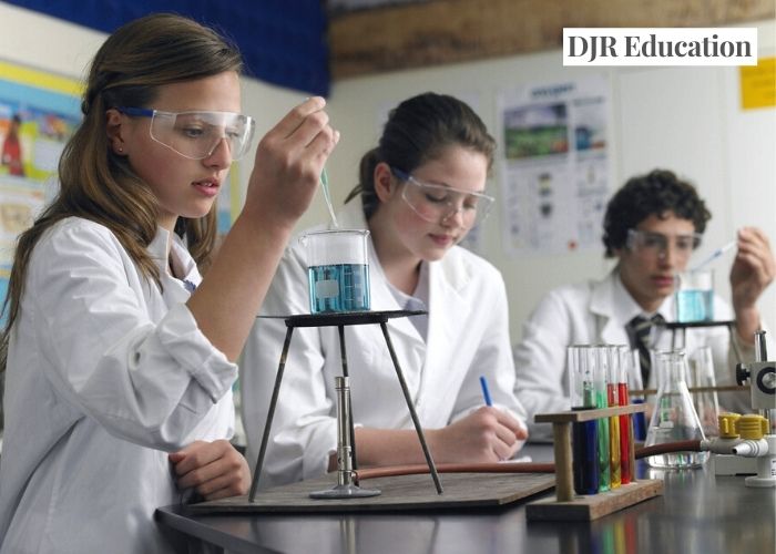 Top tips for running a practical in secondary science | YPO