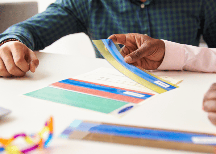 Improving reading with coloured overlays | YPO