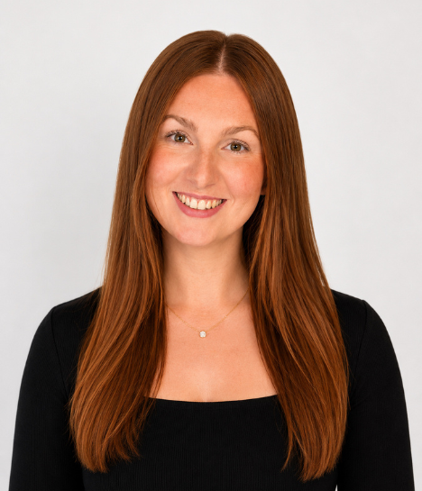 Laura Wood headshot